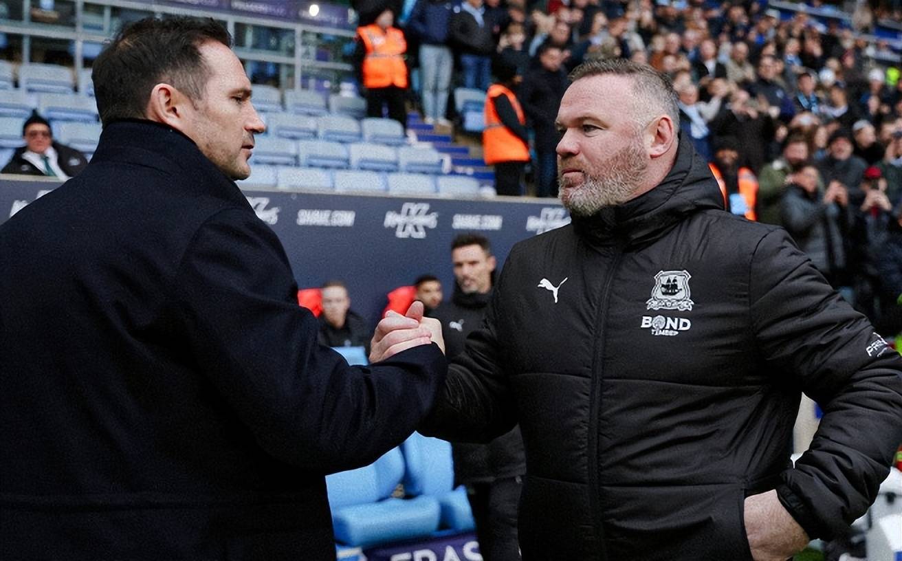 穆古鲁扎重要时刻战术调整，切尔西带队取胜！